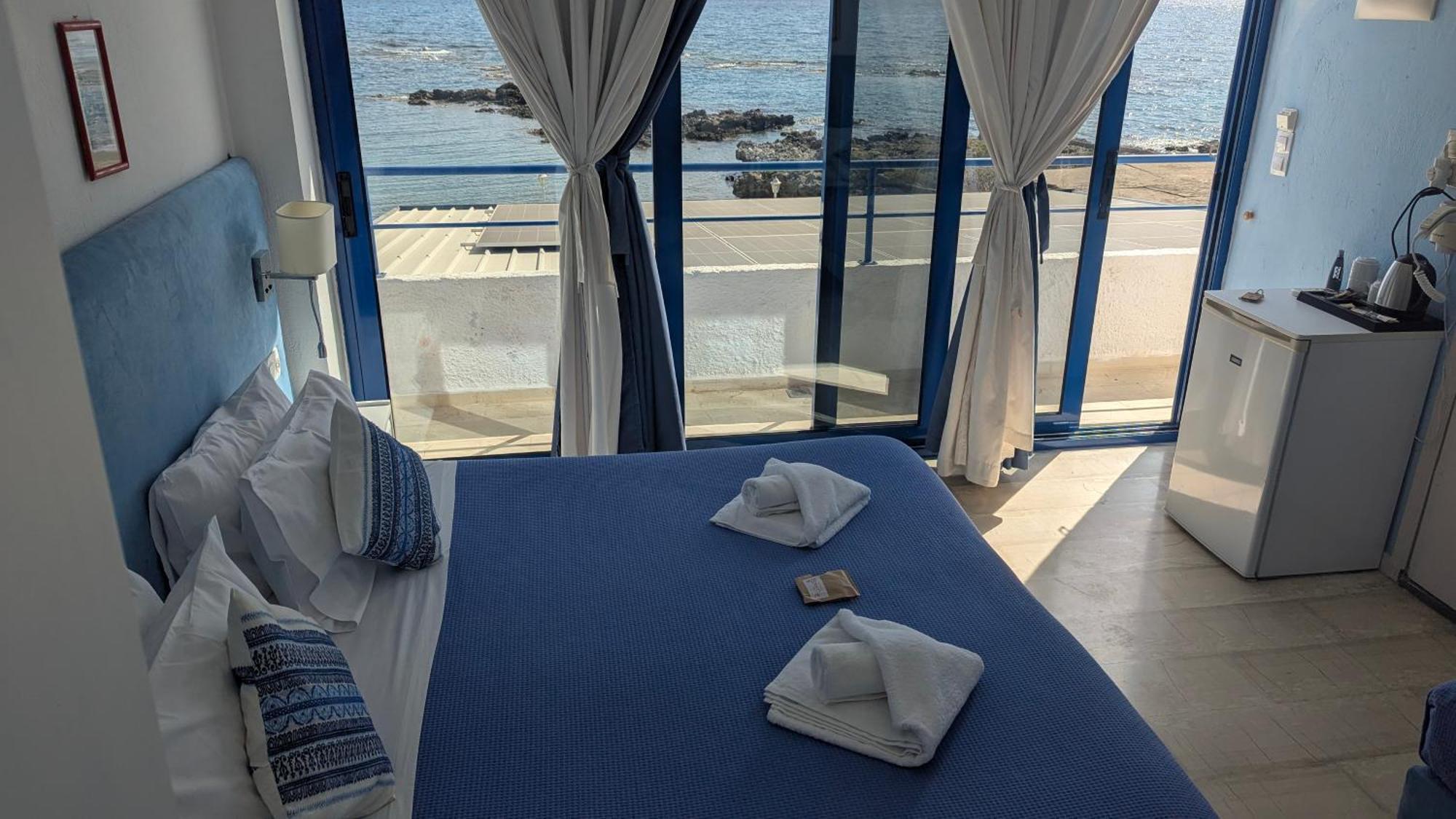 Coral Hotel Frangokásztelo Kültér fotó