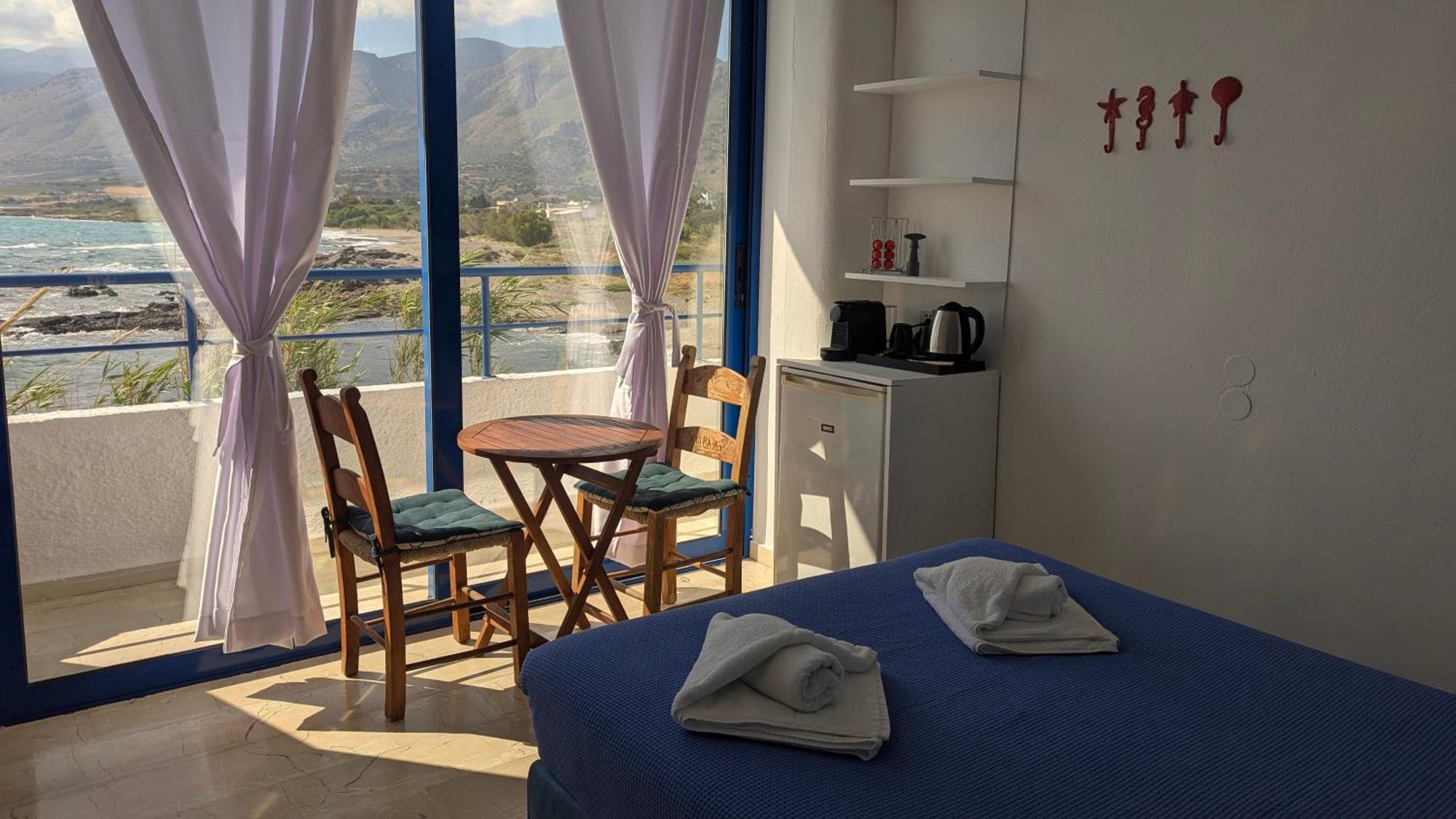 Coral Hotel Frangokásztelo Kültér fotó